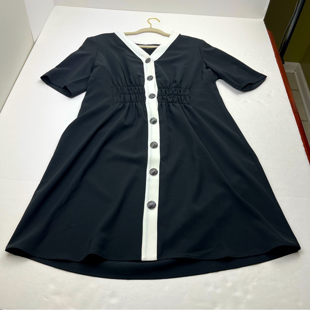 Ming Wang Black White Button Front Dress Womens‎ Size Medium Short Sleeve